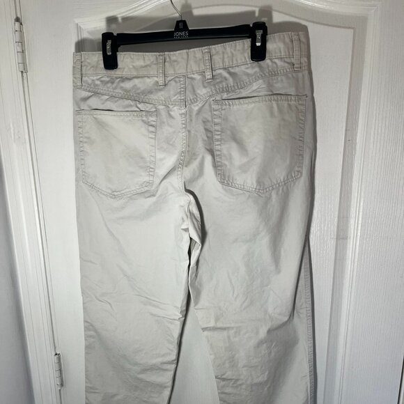 Cremieux Men's Brooklyn Khaki Pants Sz 36X32 - Picture 2 of 5